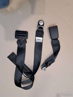 Sedadla Řidiče (Koženka) s Podstavcem + Bezpečnostní Pásy SC - 5