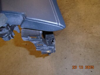 palubní deska audi - 5