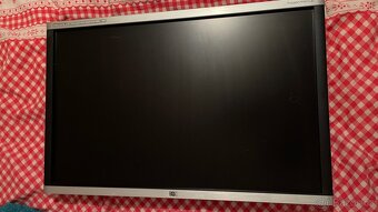 HP 24 Palců Monitor - 5