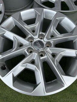 Nová sada Audi Q2 - ORIGINÁL- R18 - 5