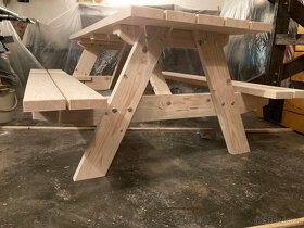 Pivní set, dřevěná lavice, dřevěný stůl - 5