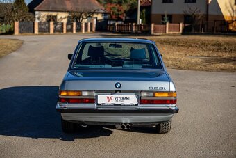 BWM 528i E28 - 5