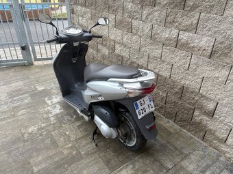 Honda dylan 125 2003 - 5