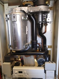 Kotel plynový kondezačný 24 kw + Bojler 150l - Buderus - 5