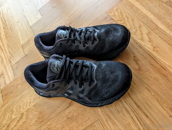 PRODÁM BOTY ASICS GEL NIMBUS 43.5 - 5