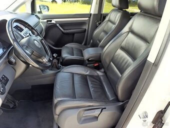 Volkswagen Touran 2.0 TDi 7míst, kůže, tempomat - 5