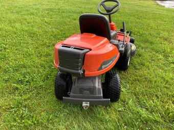 Zahradní traktor ,rider Husqvarna R 13 C - 5