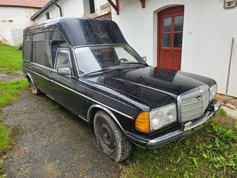MERCEDES 300D W123 - 5
