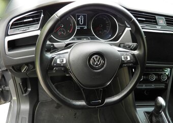 Volkswagen Touran 2.0 TDI BMT Comfortline DSG - 5