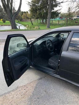Škoda Octavia 1,9 TDI, 74 KW, rok 2010, klima - 5