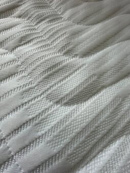 Dětská domečková postel z masivu s matrací 180x90 - 5