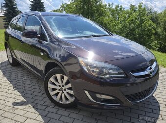 Opel Astra Combi 1.4i 16v , 88 kW • Původ ČR • 148.000 KM • - 5
