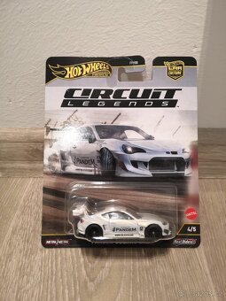 Hot Wheels Circuit Legends - 5