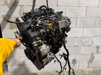 Kompletní motor 1.6 TDI DCZA 88 kW - 5