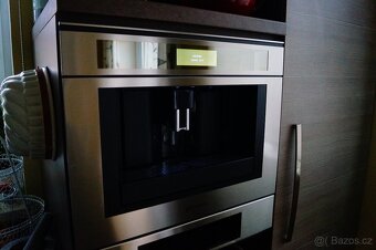 Vestavný kávovar Bauknecht KMT 9145 PT - 5