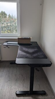 Herní stůl polohovací Ultradesk Winger - 5