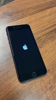 iPhone 8 Plus 64Gb - 5