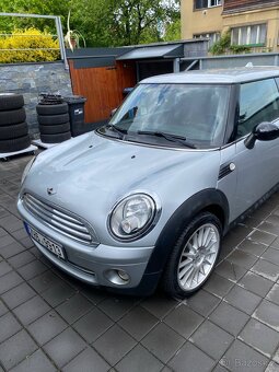 Mini Cooper One 1.4i 70kw r.v.2008 6rychlosti - 5