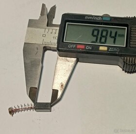 Uhliky 4,9 x 4,9 x 9,9 mm do ručního nářadí 210501 - 5