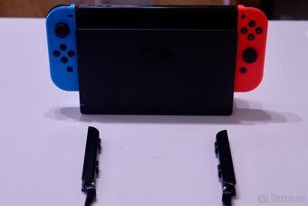 Nintendo Switch – skvělý stav + ochranné sklo + možnost hry - 5