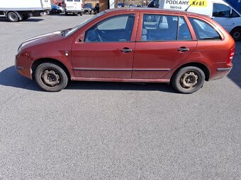 Škoda Fabia 1.4mpi - rozprodam na díly. - 5