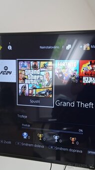 Playstation 4 PRO 1TB - 5