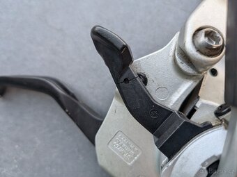 řazení a brzdové páky Shimano Deore XT - 5