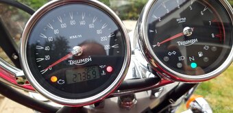 Triumph rocket 3 - 5