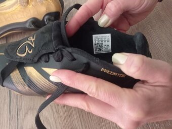 DĚTSKÉ KOPAČKY NIKE PREDATOR, ČERNO-ZLATÁ- JAKO NOVÉ, VEL.35 - 5