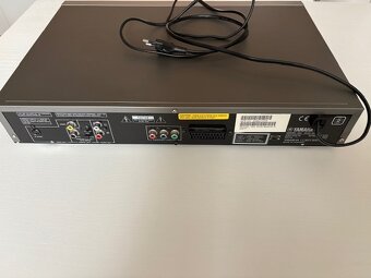 Yamaha DVD-S540 DVD/CD přehrávač - 5