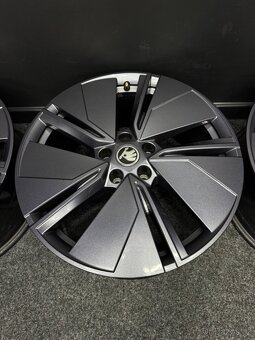 Alu SKODA ENYAQ 5x112 19” 5LA601025A - 5
