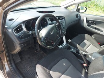 Kia Ceed Combi 2012 - 2017 náhradní díly - 5