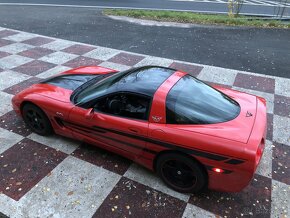 Chevrolet corvette c5 - 5