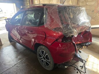 Rozpredám Peugeot 2008 - 5
