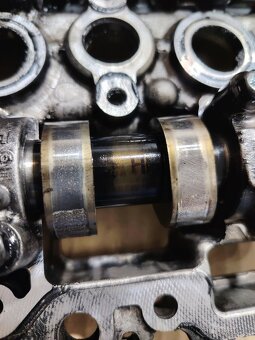 hlava motoru citroen ,peugeot, ford, volvo 1,6hdi - 5