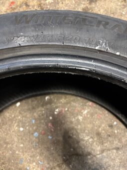Zimní gumy Kumho WinterCraft wp72 245/45 R20 - 5
