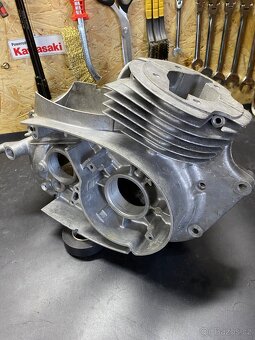 Bloky motoru jawa 250 - 5