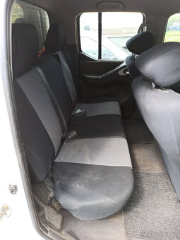 Prodám auto Nissan Navara 2,5D - 5