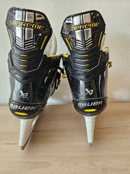Brusle Bauer Supreme M4, vel. 4,5 fit 3 - 5