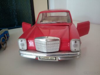 STARÁ HRAČKA NA BOWDEN S OVLADAČEM MERCEDES - 5