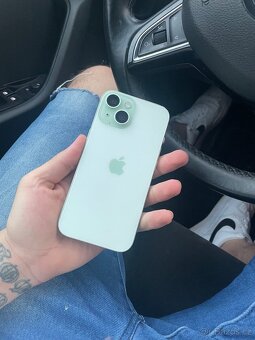 iPhone 15 - 5