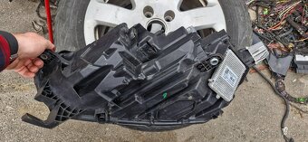 Prave predni svetlo matrix skoda octavia 4 5e4941016a - 5