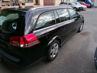 Opel Vectra kombi 2,2 dti, manuál - 5