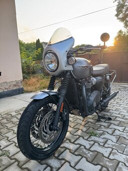 Triumph Bonneville T120 Black 2016 - 5