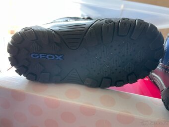 PRODÁM BOTY GEOX, VELIKOST 23, JAKO NOVÉ - 5