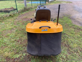 Zahradní traktor Cub Cadet - 5