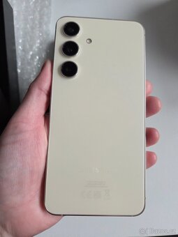 Samsung Galaxy S24, 8/256GB, Amber Yellow, stav jako nový - 5