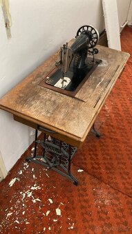 Šicí stroj Bobbin - 5