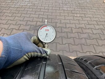 dvě letní pneu bridgestone 255/40/20 - 5