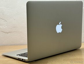 MacBook Air 13” Palcový / Záruka - 5